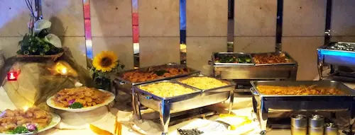 Qilin Catering - Tingkat Singapore