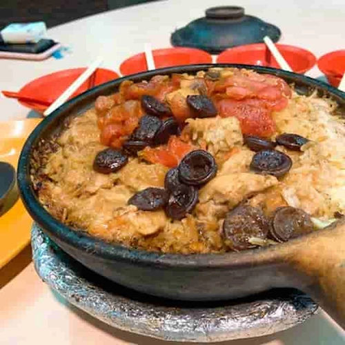 Tai Liok Claypot Chicken Rice  - Claypot Rice Singapore (Credit: Tai Liok)