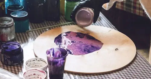 What to Expect in an Acrylic Pour Workshop