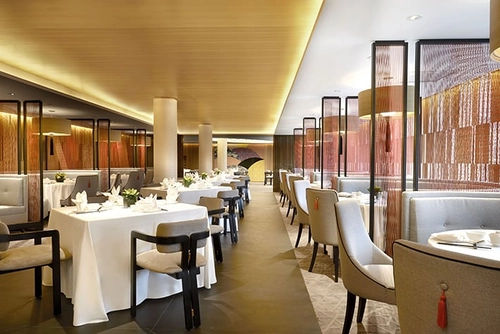 Yàn 宴中餐馆 - Singapore Chinese Restaurant (Credit: Yàn 宴中餐馆)