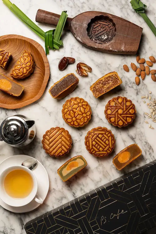 PS.Cafe - Mooncake Singapore (Credit: PS.Cafe)