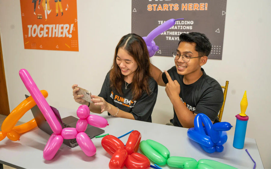 Virtual Balloon Sculpting 2