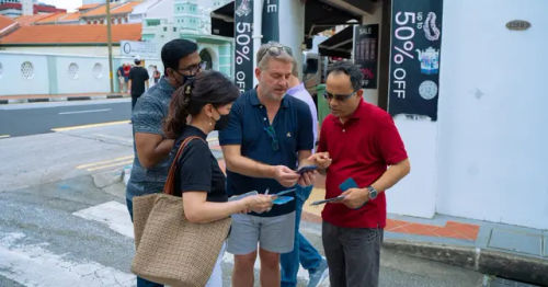 Amazing Race – Dive into an immersive race across various locations in Singapore combining physical clues and digital challenges!