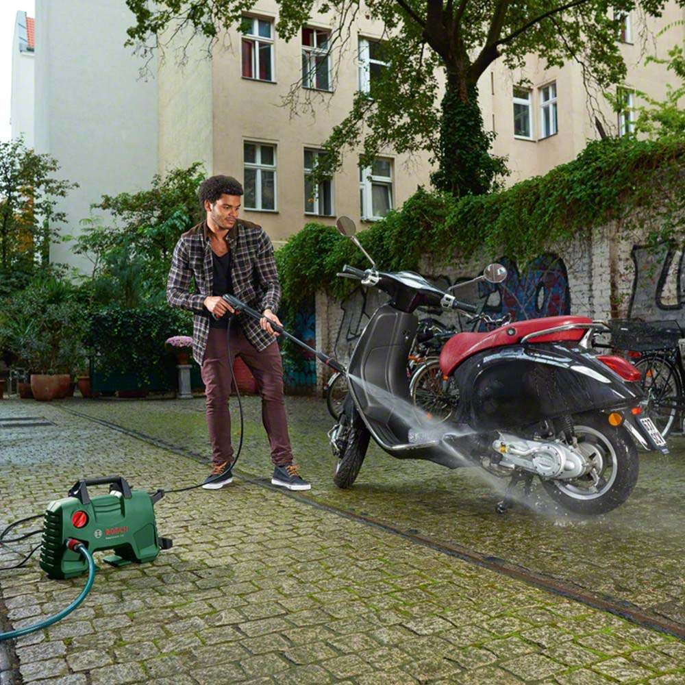 Bosch Easyaquatak 120 (06008A7971) 1500W 120Bar 230V High Pressure Washer 6