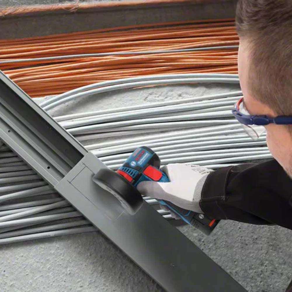 Bosch Professional 06019F2000 GWS 12V-76 10mm Cordless Angle Grinder (Without Battery) 12