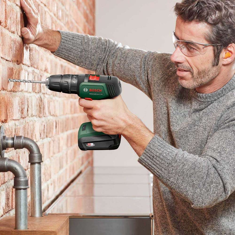 Bosch 06039C8171 18V Universal Impact Cordless Combi Drill 3