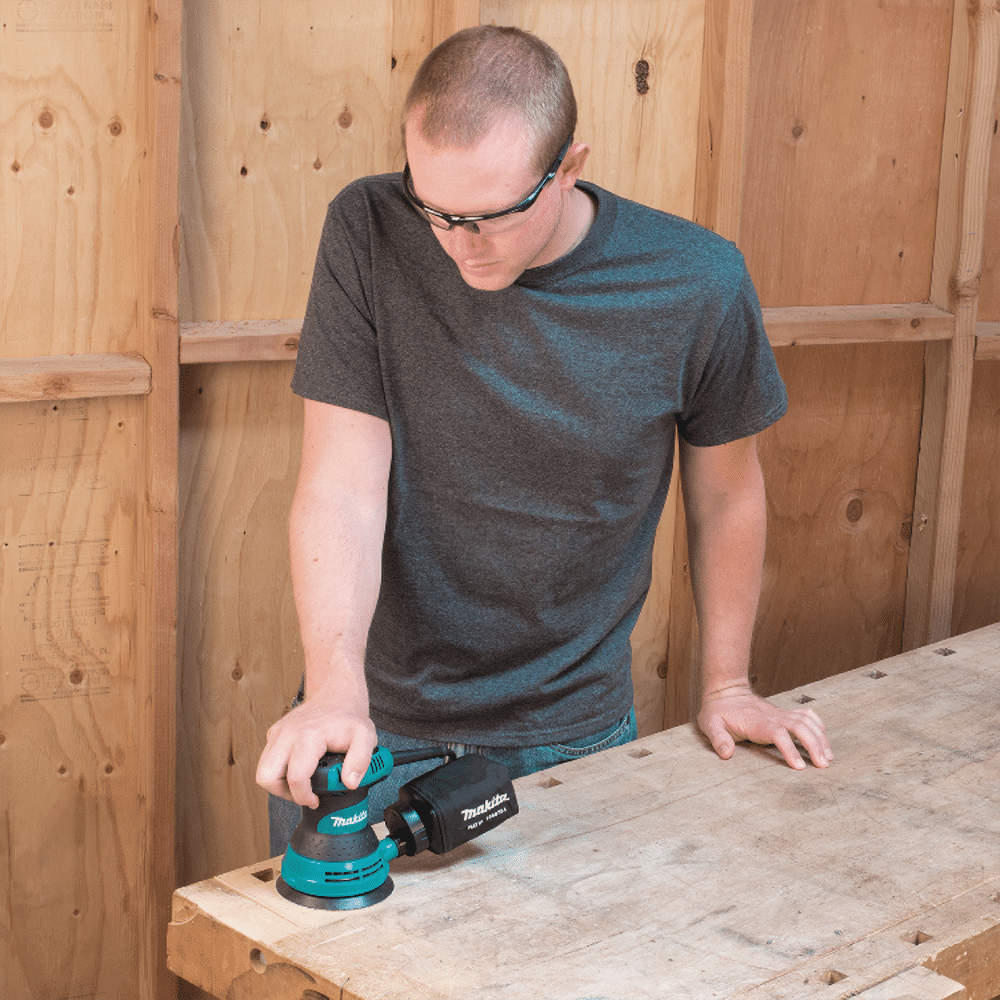 Makita BO5030 300W Random Orbital Sander 6