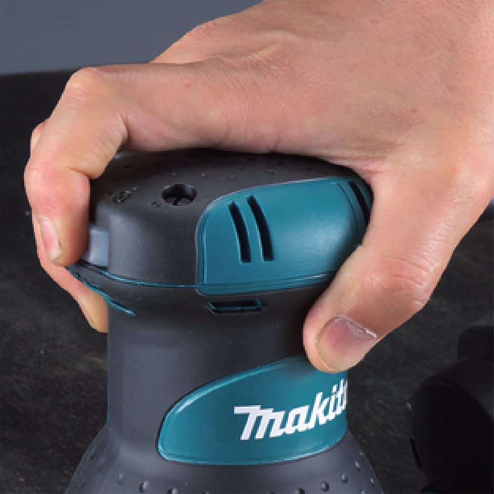 Makita BO5030 300W Random Orbital Sander 7