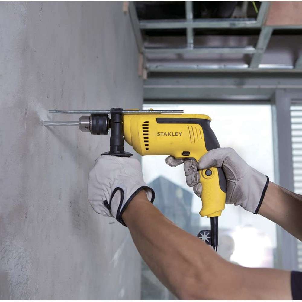 Stanley 13mm 700W Percussion Drill 2