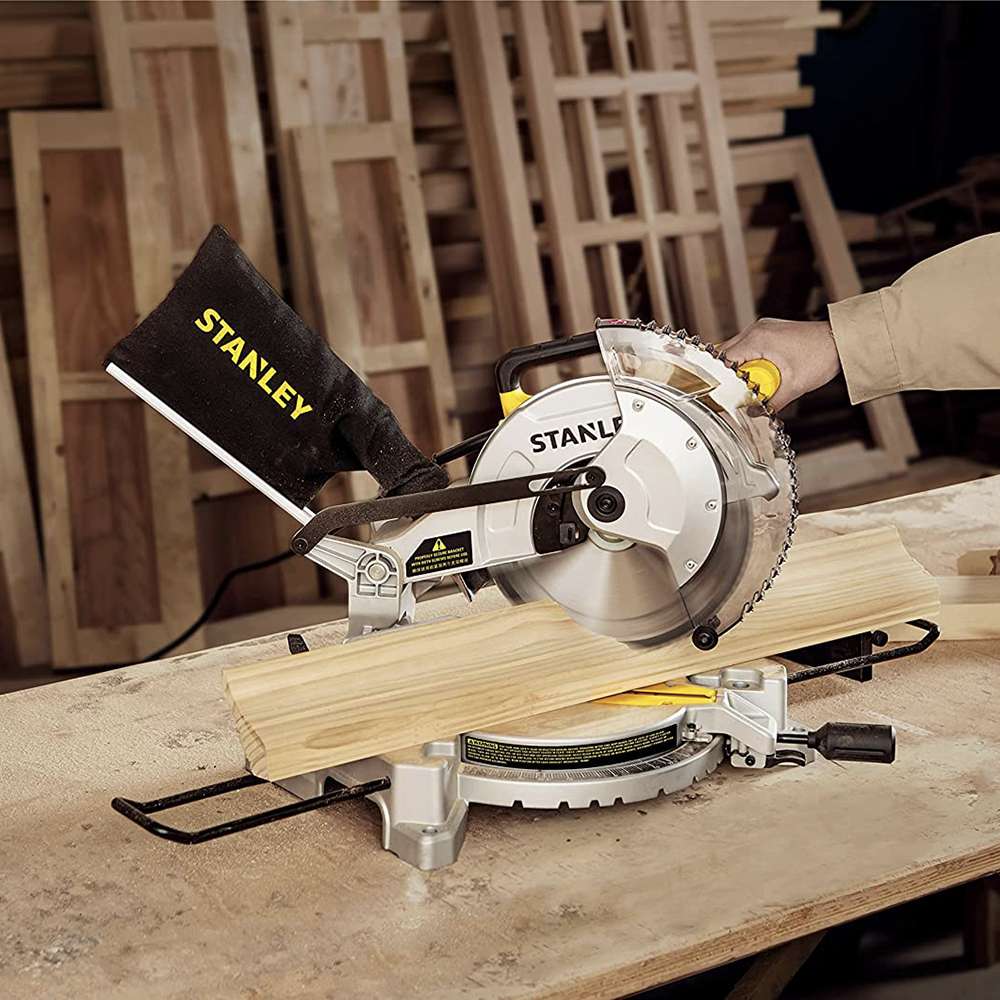 Stanley 254mm 1650W Compound Mitre Saw 4