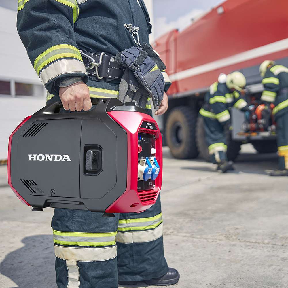 Honda 3.2 KVA Inverter Generator 7