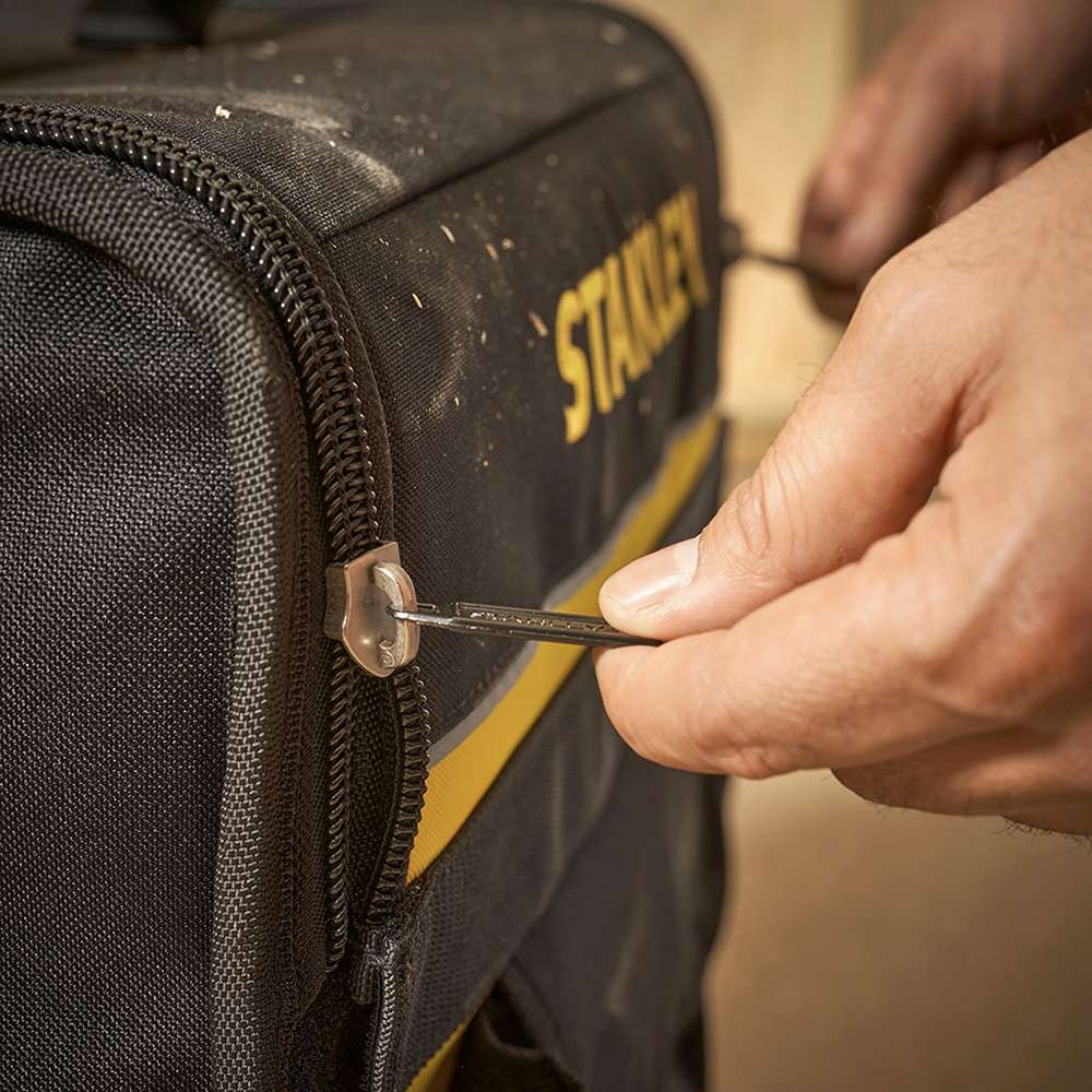 حقيبة ستانلي ذات العجلات لتخزين الأدوات والمثاقب قياس (18") موديل (1-97-515) 6