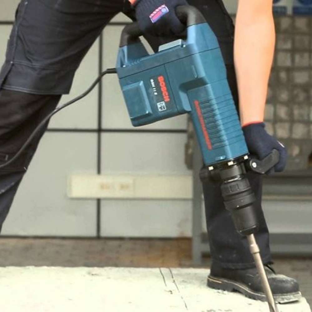 Bosch Professional 611316742 SDS Max Demolition Hammer Drill GSH 11 E – Blue 6