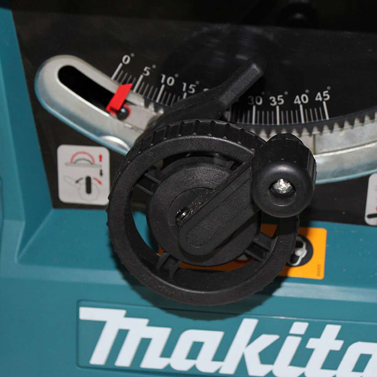Makita MLT100N 260mm 1500W Powerful Table Saw 7
