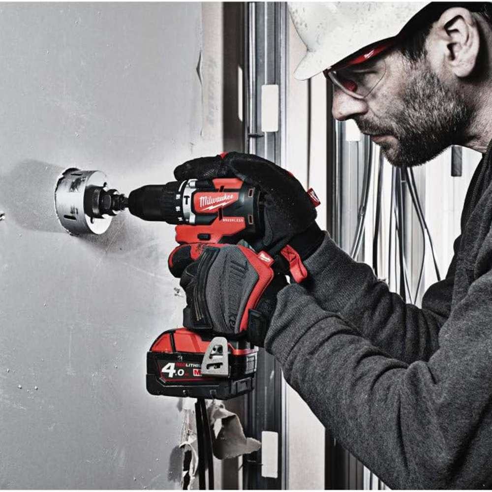 Milwaukee M18CBLPD-402C M18 Compact Brushless Percussion Drill 4