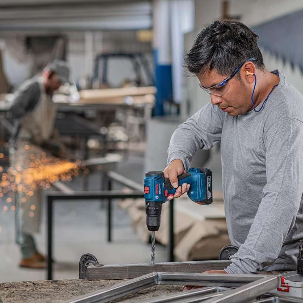Bosch GSB 185-2x2.0 Ah GAL 18V-20 Professional LI Impact Drill 4