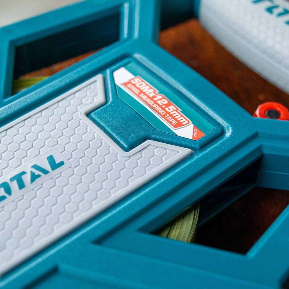 Total TMTF12506 50M Fibreglass Measuring Tape 4