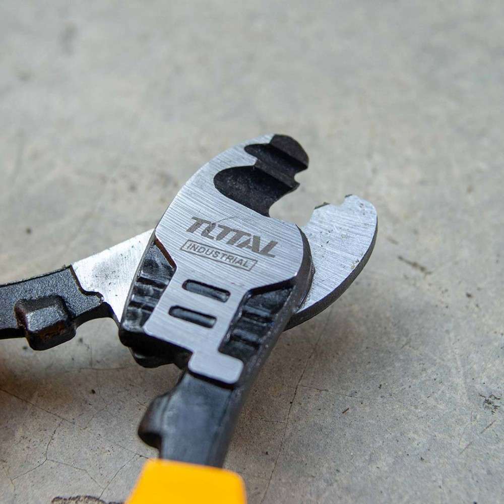 Total THTIP2761 1000V 6 Inch Insulated Cable Cutter 3