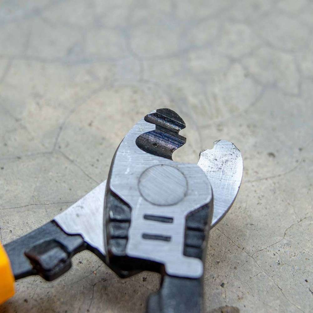 Total THTIP2761 1000V 6 Inch Insulated Cable Cutter 5