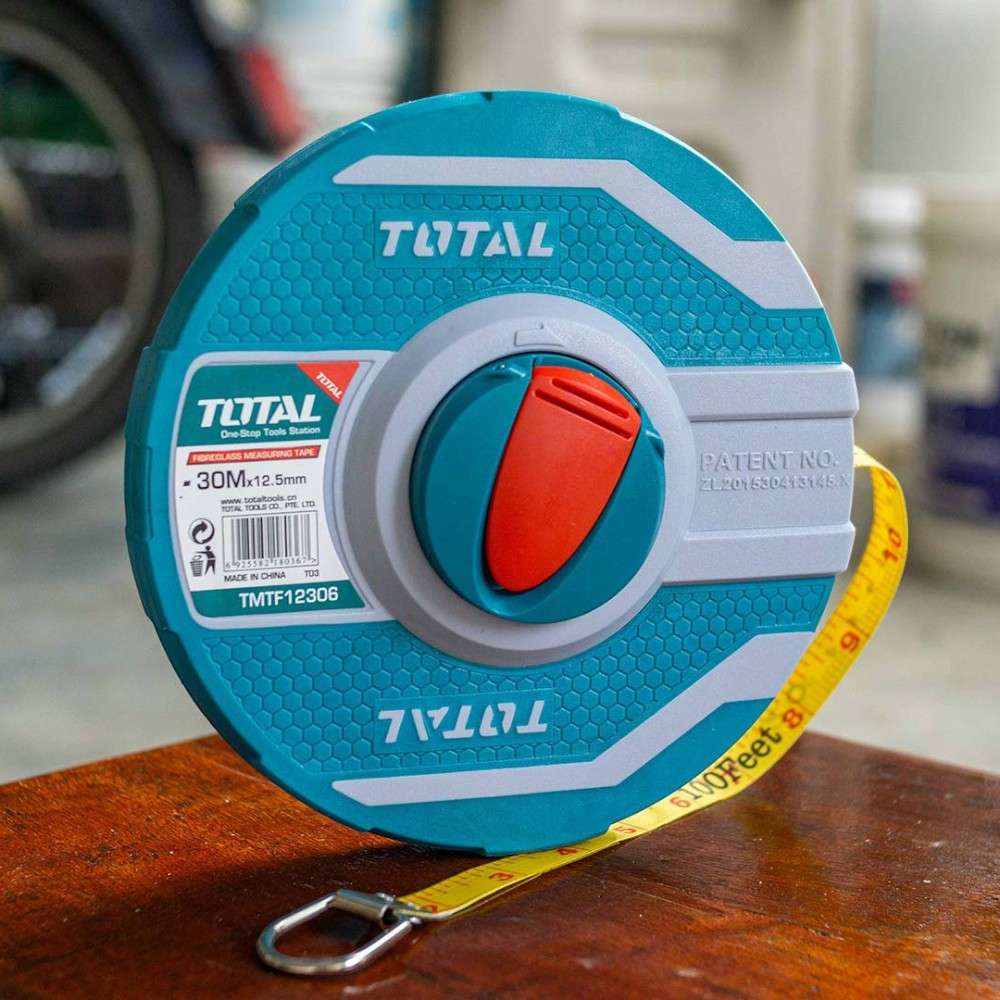 Total TMTF12306 30M X 12.5MM Steel Measuring Tape 4