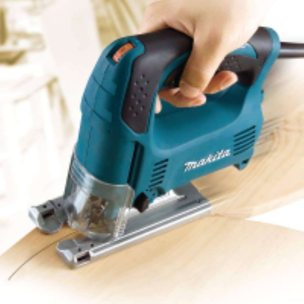 منشار ماكيتا الترددي السلكي قياس (18mm) استطاعة (450W) موديل (4329) 2