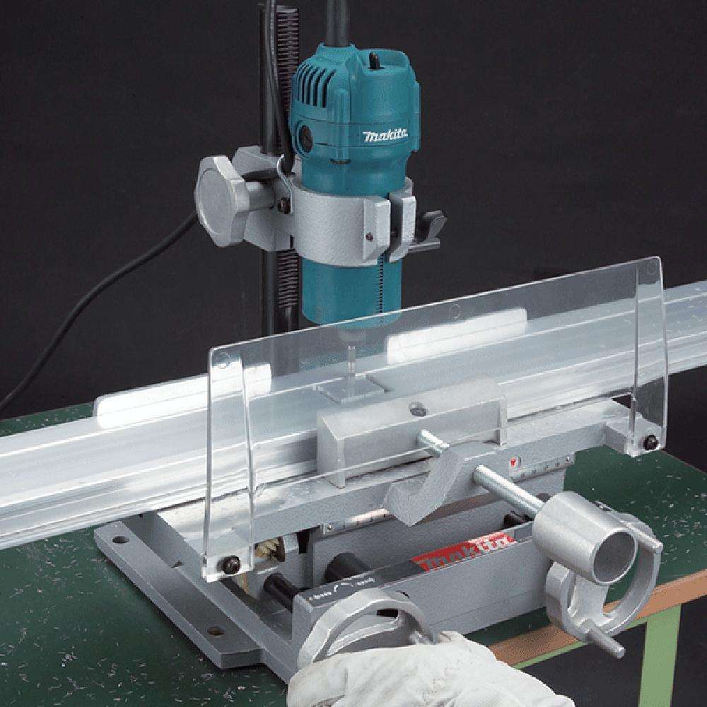 راوتر الحفر ذو القاعدة المتحركة ماكيتا قياس (1/4") استطاعة (530W) بسرعة دورانية (30000RPM) موديل (4403) 1