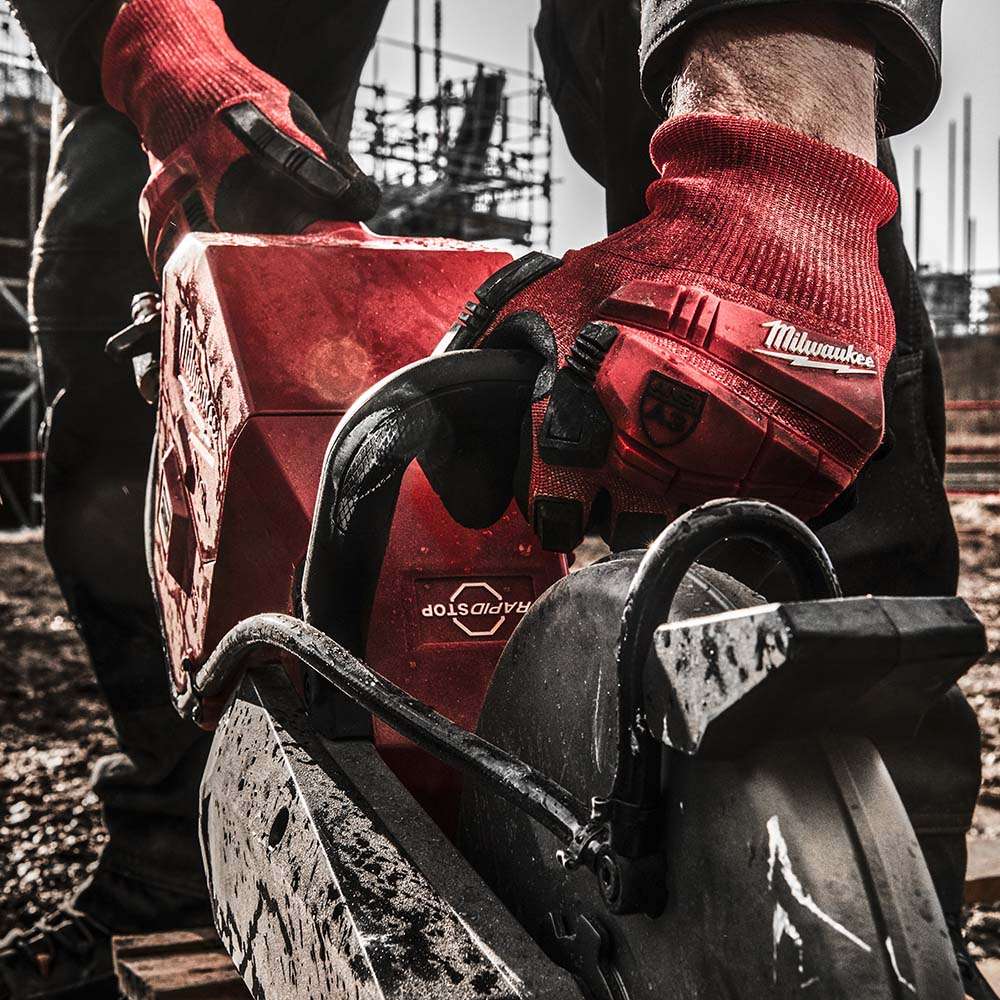 Milwaukee 4932478128 Cut Resistance Impact Dipped Gloves, Cut Level 3, L, Black/Red 1