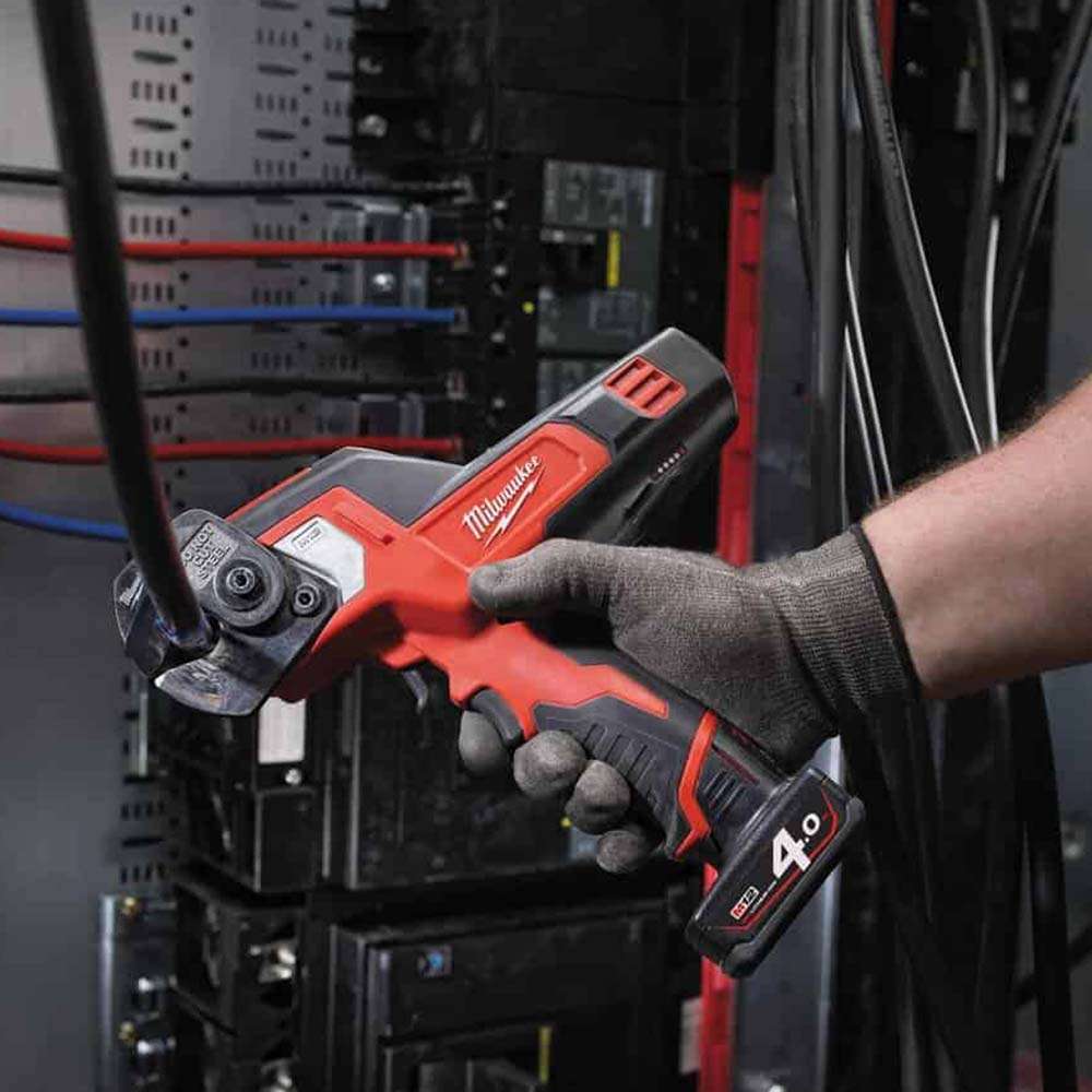 Milwaukee M12 Sub-Compact Cable Cutter, 12V Cordless Cutter for Copper & Aluminium 5