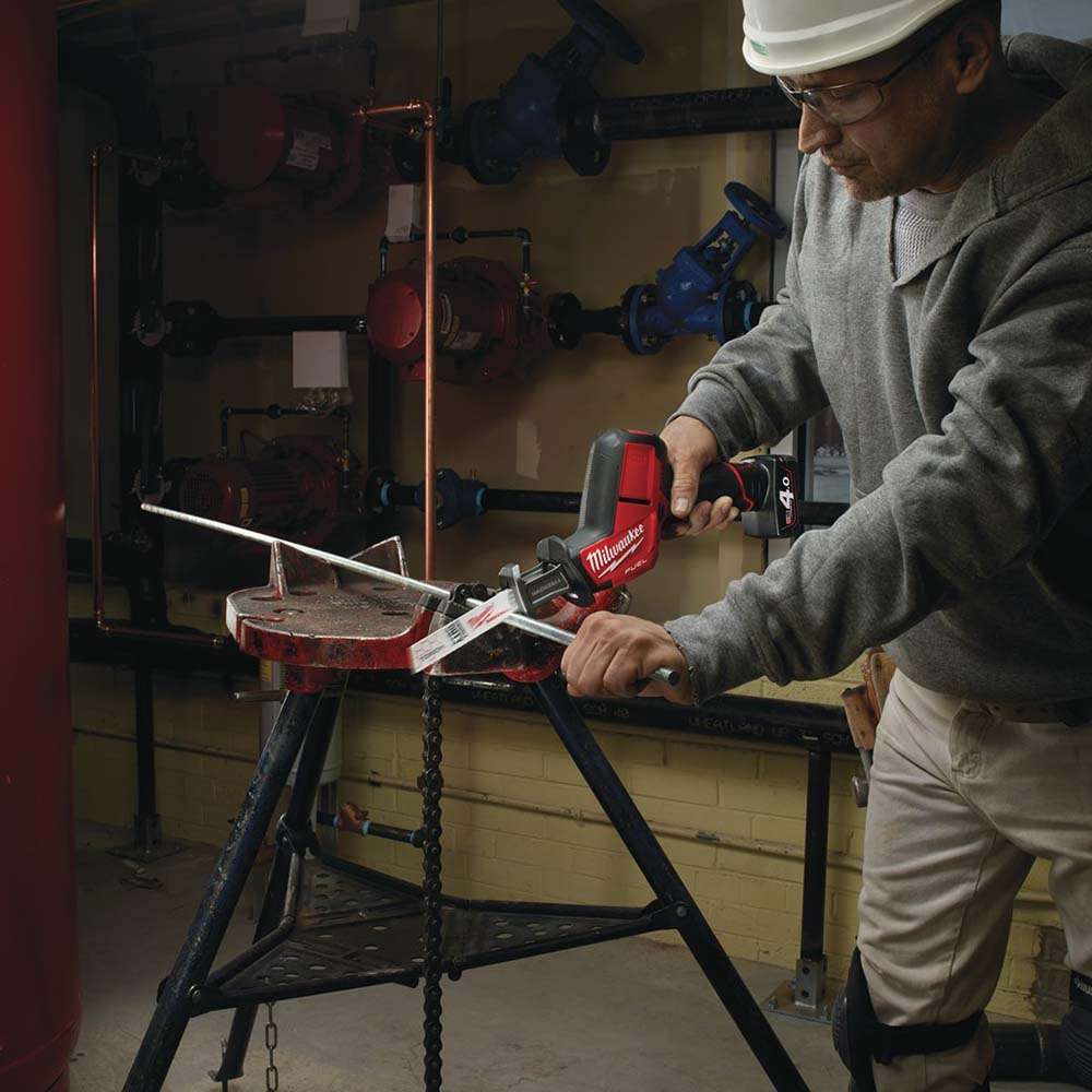 Milwaukee M12 Fuel Hackzall, 12V 16mm Stroke Compact Recip Saw 9