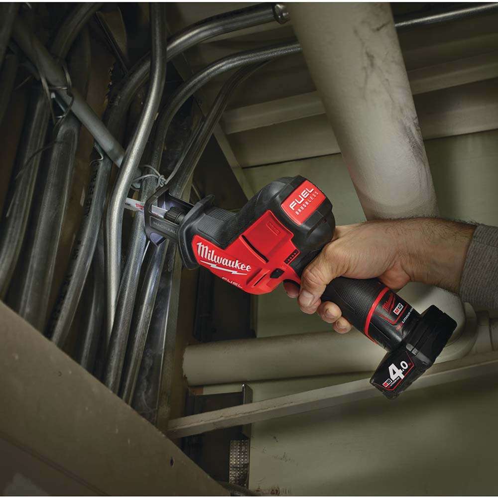 Milwaukee M12 Fuel Hackzall, 12V 16mm Stroke Compact Recip Saw 10