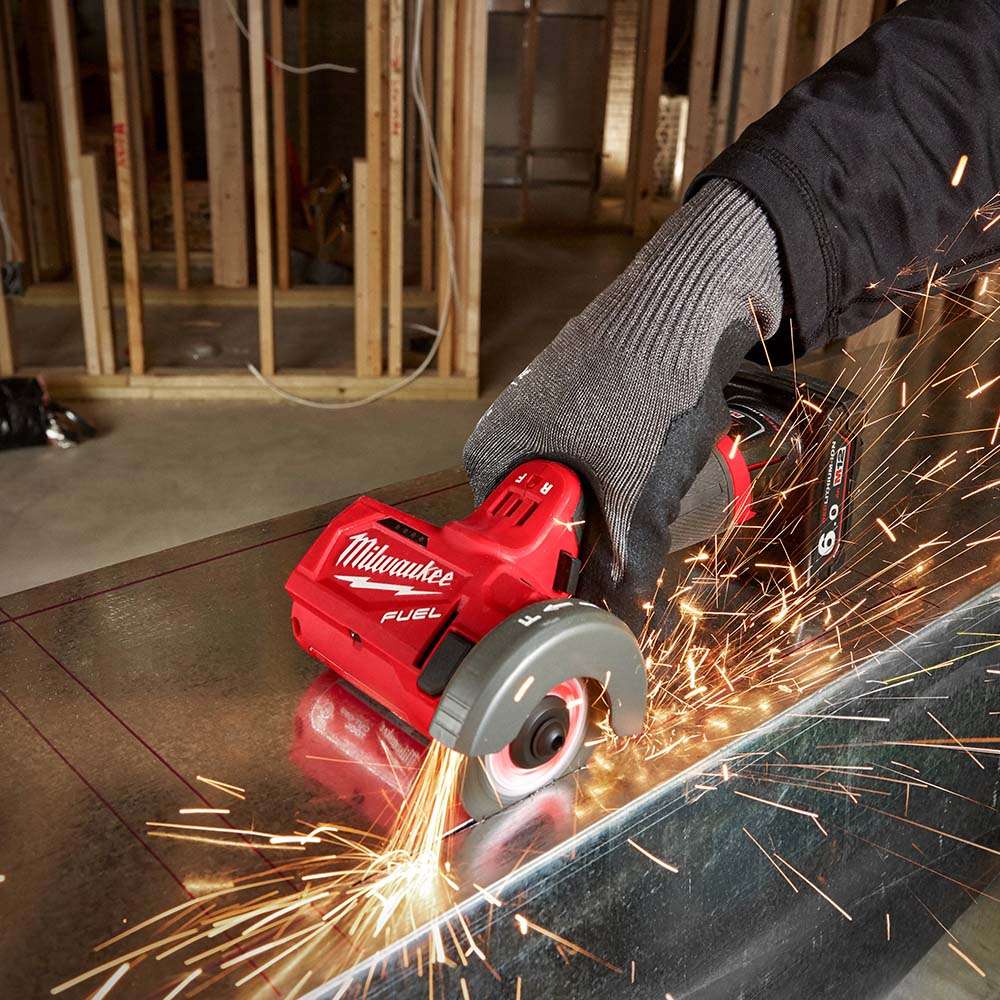 ماكينة القطع المدمجة ميلووكي (Milwaukee) قياس (76MM) موديل (M12FCOT-0 Fuel) تباع دون ملحقات 17