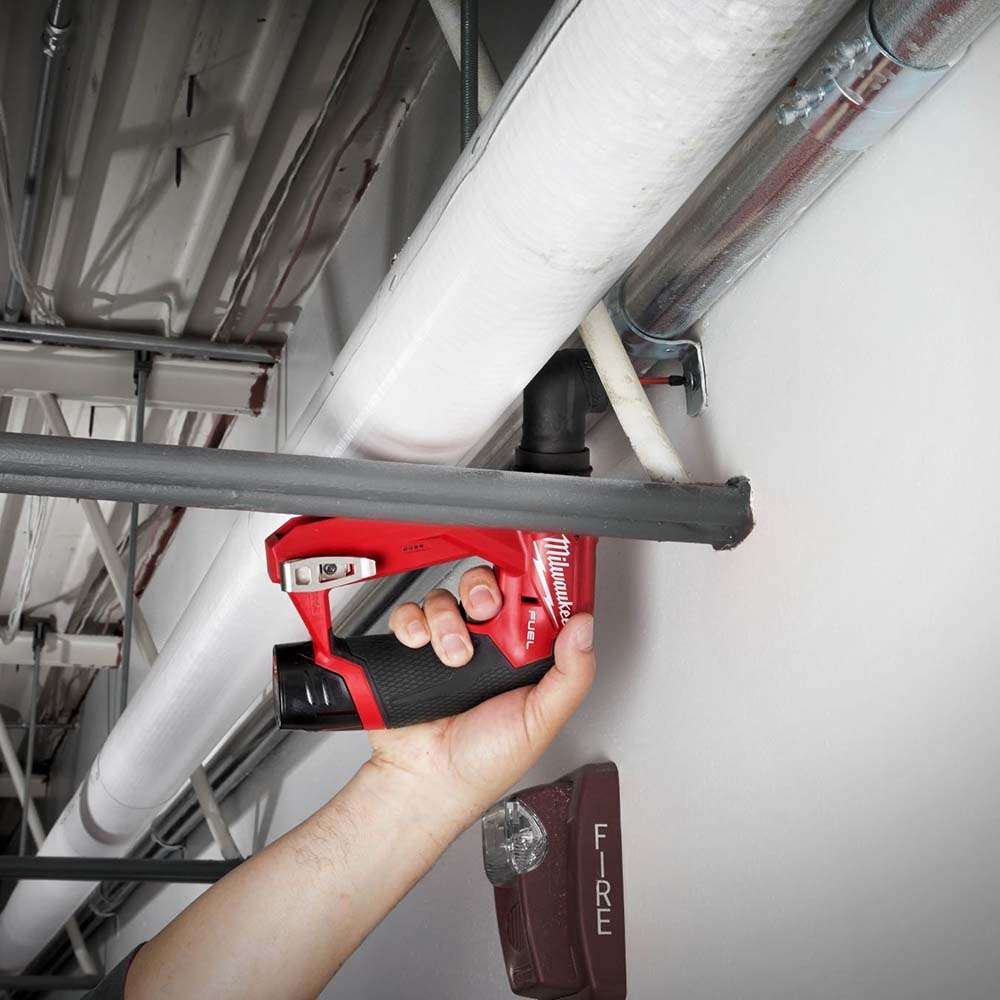 Milwaukee Fuel Installation Drill Driver, 12V Drill with Interchangeable Heads 7