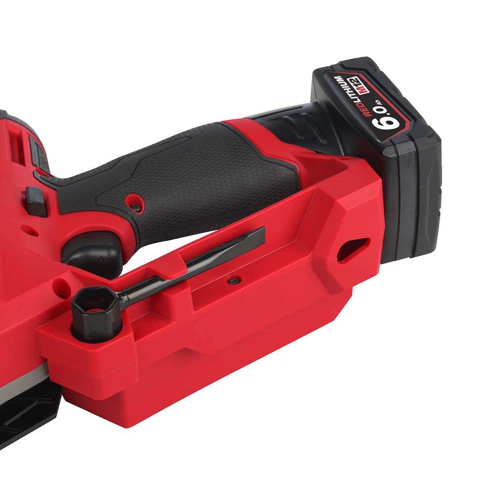 Milwaukee M12FHS-0 Fuel 12V Hatchet Cordless Chain Saw, 152MM (Bare Tool)  6
