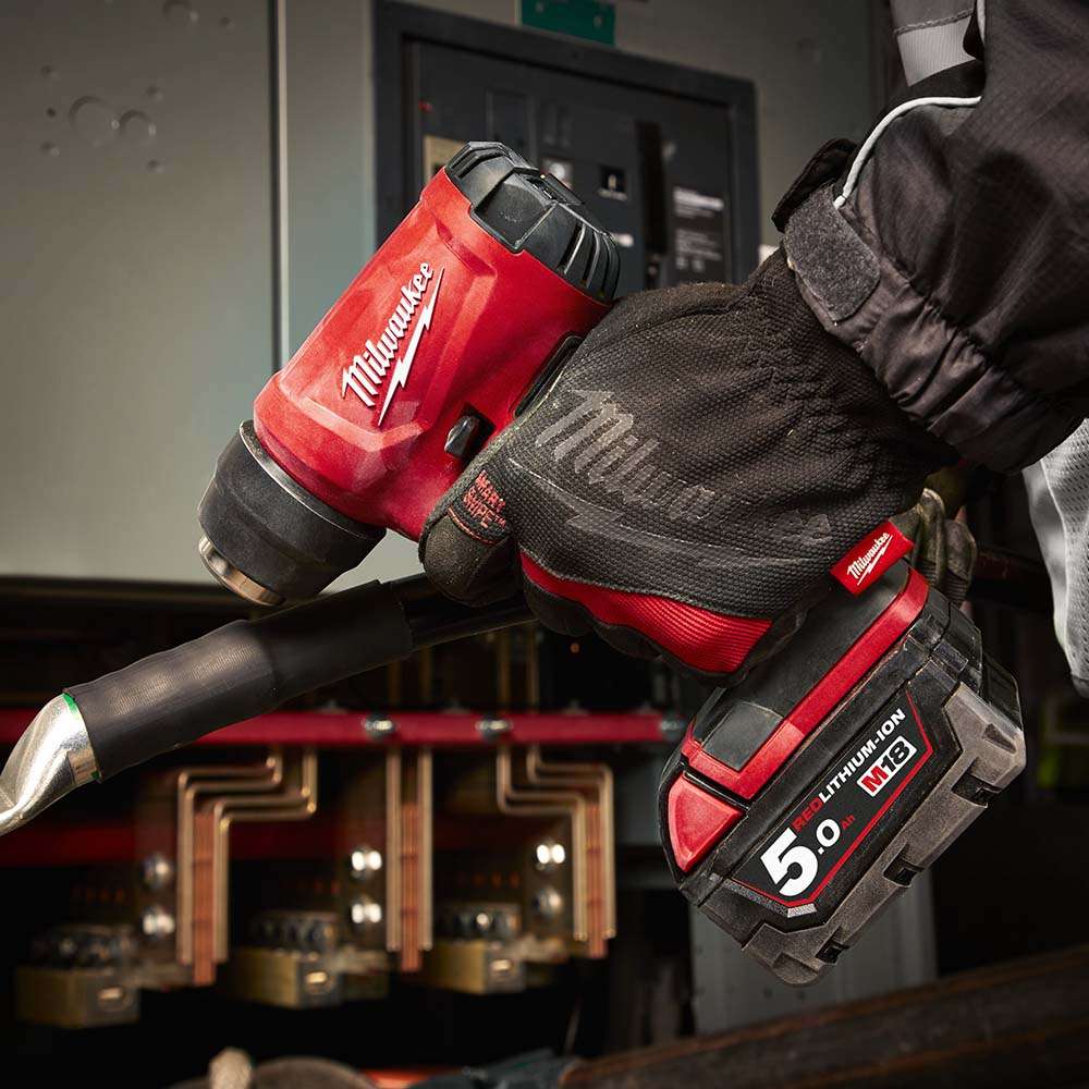 Milwaukee M18BHG-502C 18V 5Ah X 2 Li-ion Cordless Heat Gun Kit 3