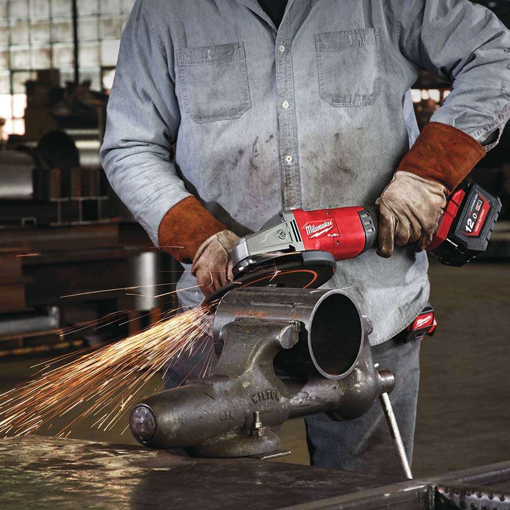 Milwaukee M18FLAG230XPDB-121C Fuel 230MM 18V 12Ah Cordless Large Angle Grinder With Paddle Switch  11