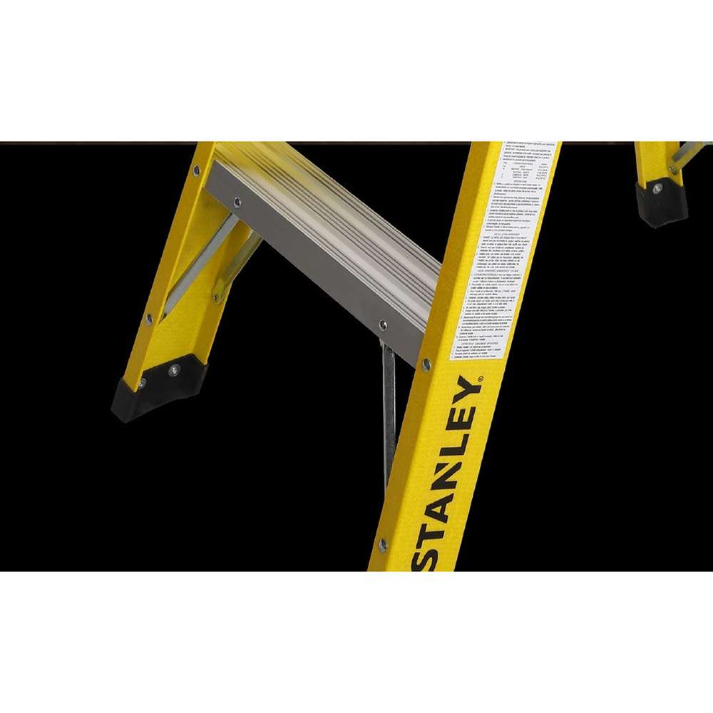 Stanley SXLDFG-005 Fibreglass 5 Step Ladder, Capacity 150Kg 3