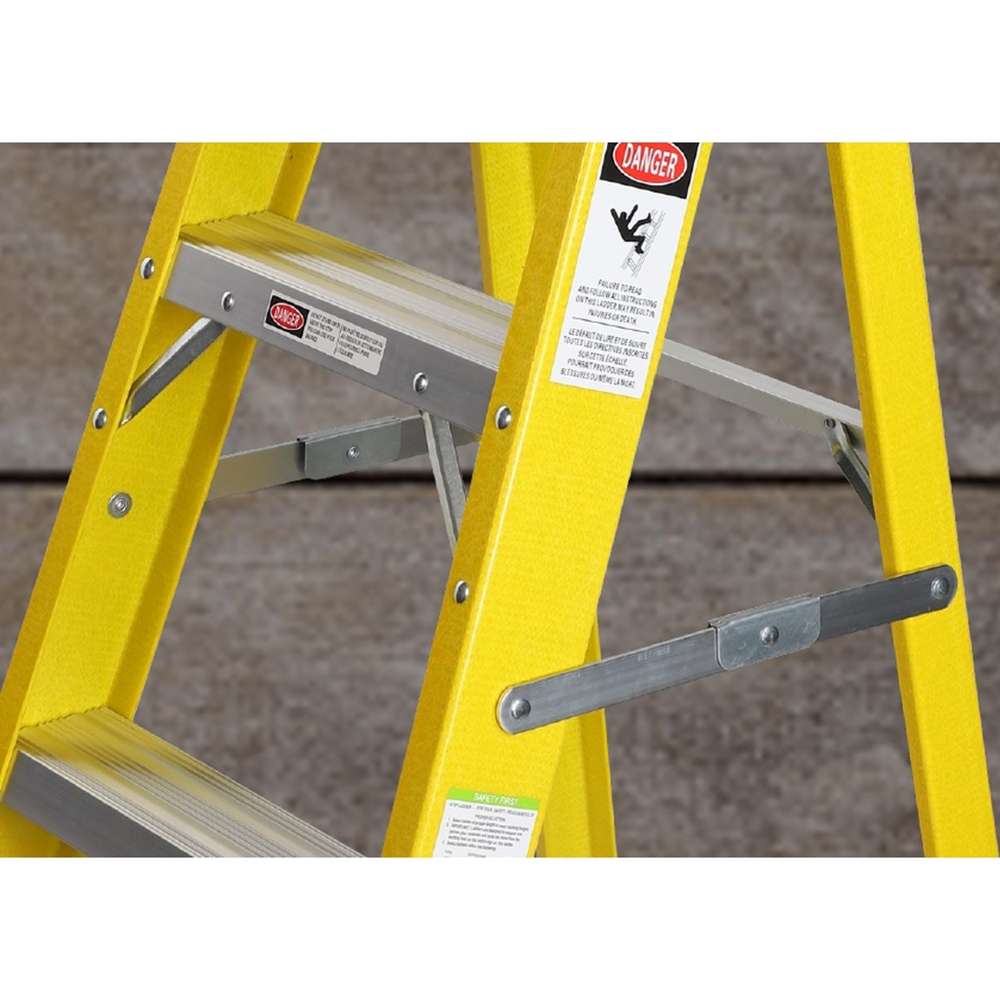 Stanley SXLDFG-006 Fibreglass 6 Step Ladder, Capacity 150Kg 2