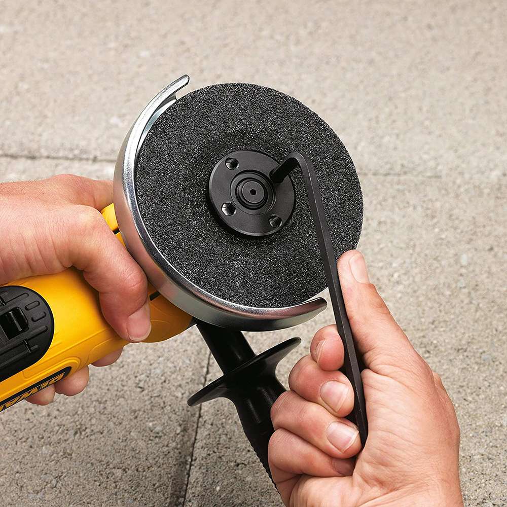 Dewalt 115mm 900W Angle Grinder with Paddle Switch 6