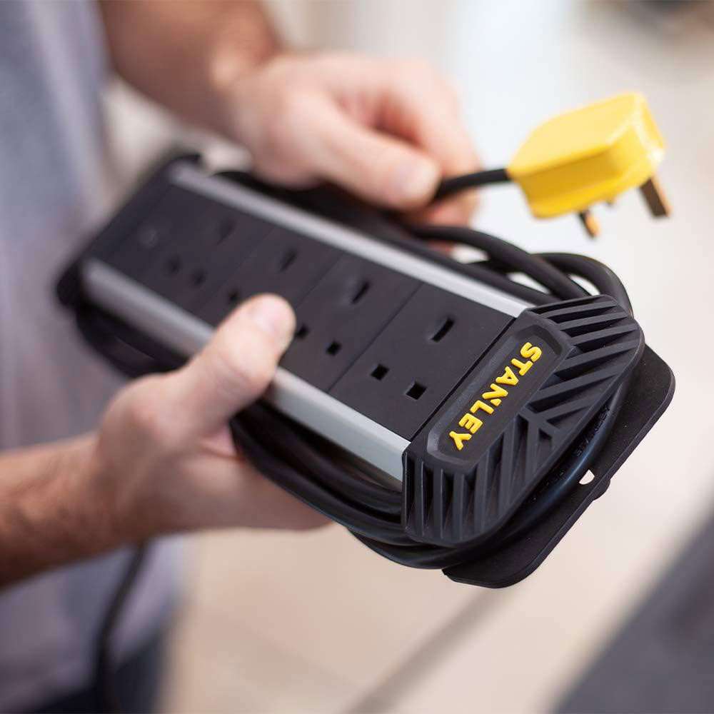 Stanley SXECFD3BBJE 5Mtr Power Cable Extension Bar 5 Socket  2