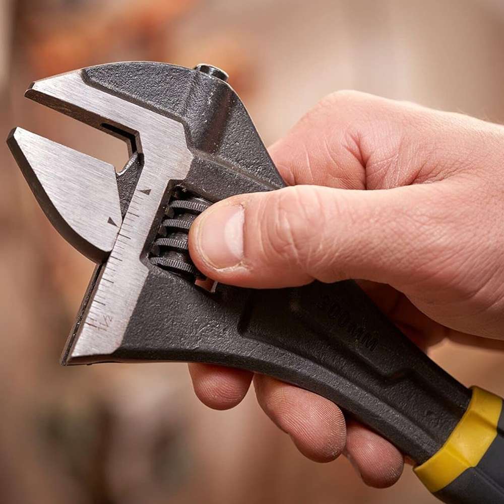 Stanley STA013125 150mm Quick Adjustable Wrench - Black/Yellow 10