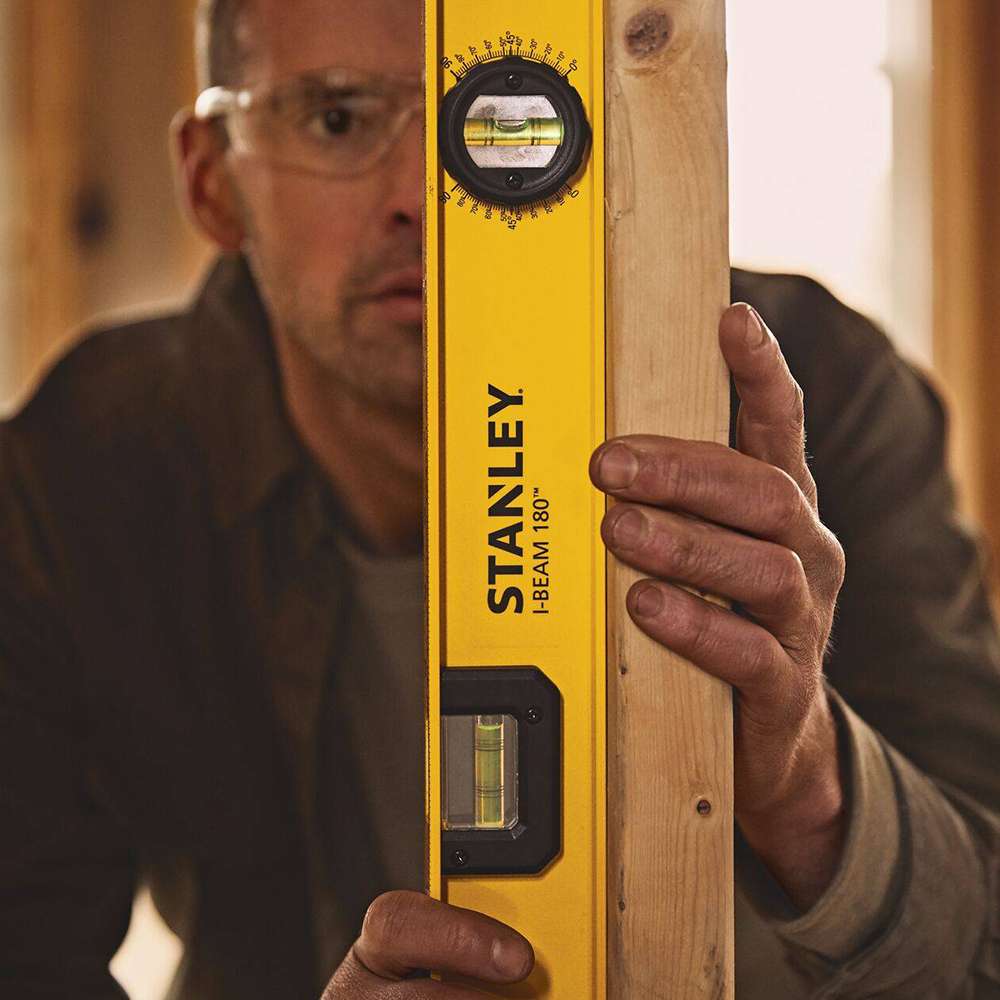 Stanley STHT43118-8 30cm Classic Box Level with Center Vial - Yellow 3
