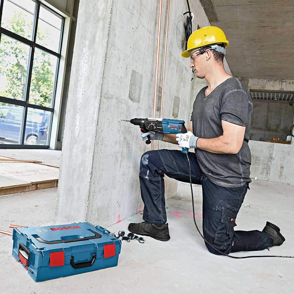 Bosch GBH 2-28 F Rotary Hammer with SDS+ Chuck 880W and Kickback Control 3