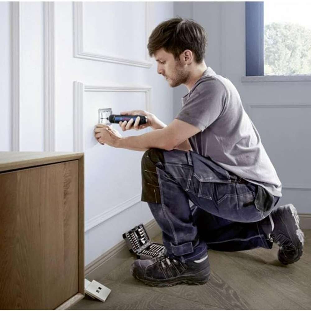 Bosch GO 3 Cordless Screwdriver 8-Piece Set USB-C Mini Case 0
