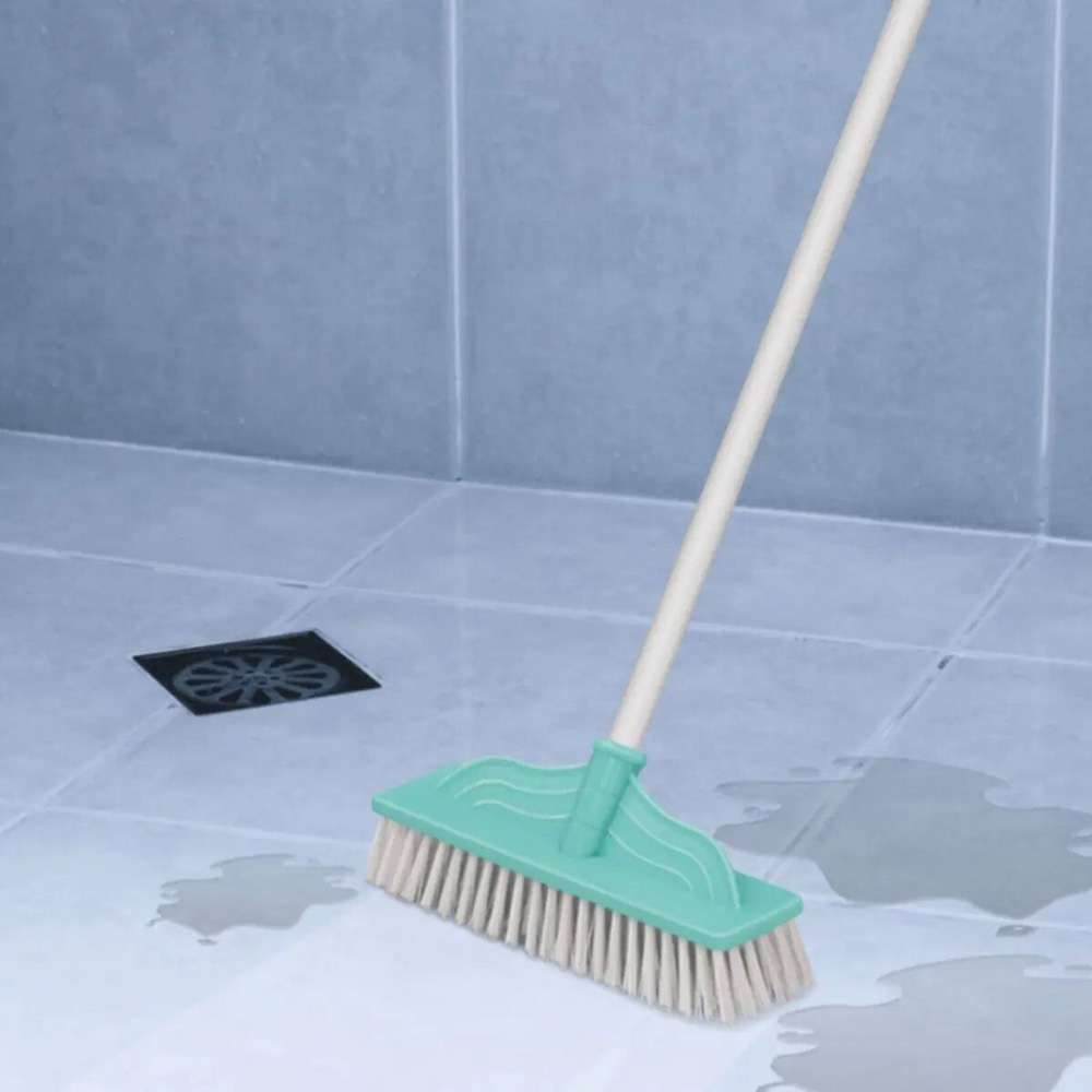 Spotzero by Milton Floor & Tile Brush 3