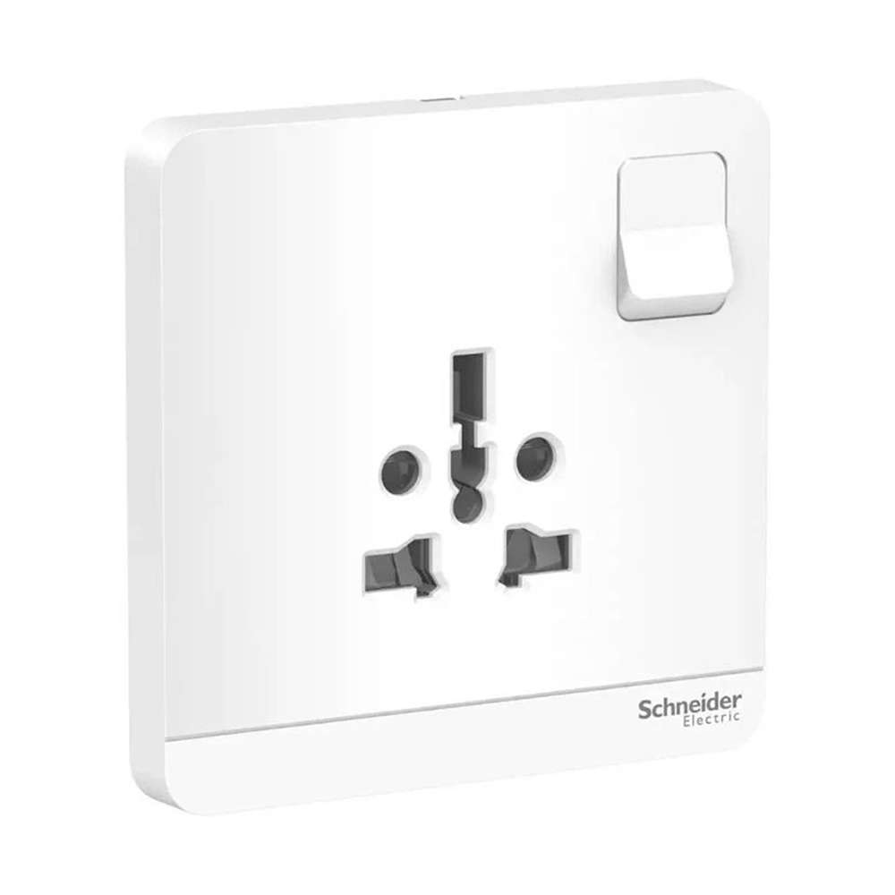 Schneider Electric AvatarOn 16A 1-Gang International Socket, White, Shuttered & Multi‑Standard 0