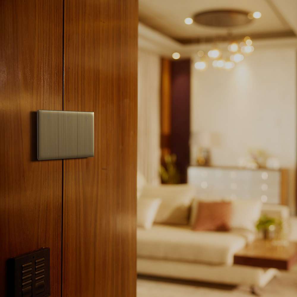 Schneider Electric UnicaX 3 Gang 250W Rotary Dimmer, Antique Brass, Smooth Control, Flush-Mount 8