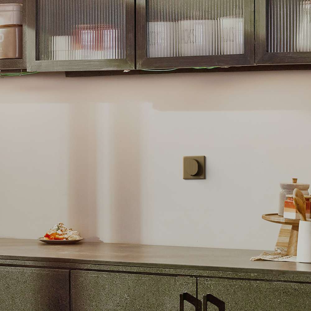 Schneider Electric UnicaX Terminal Connection, 45A, Antique Brass, Secure Clamping, Flush-Mount 8