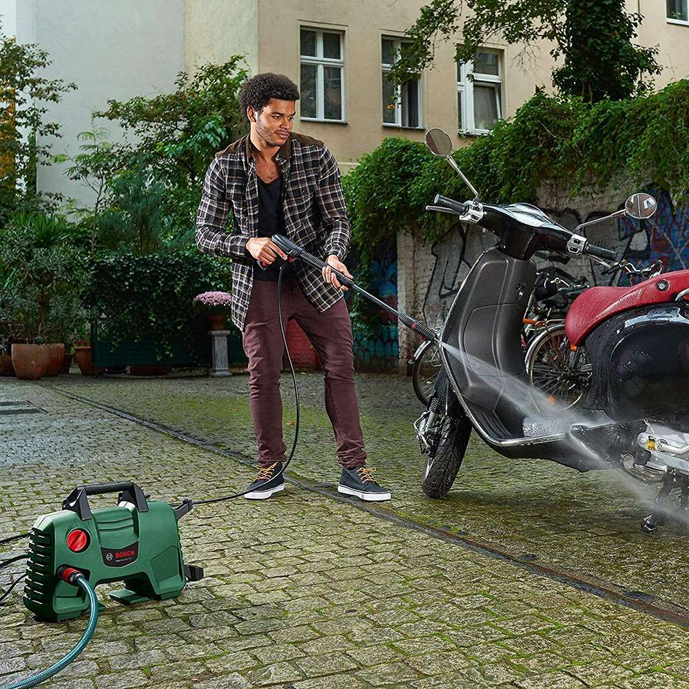 Bosch Easyaquatak (06008A7F70) 1300W 110Bar 240V High Pressure Washer 2