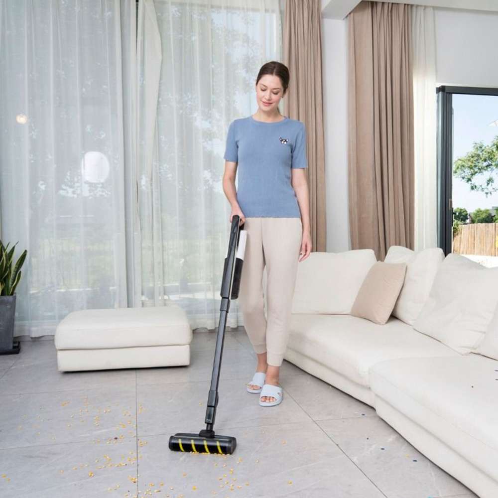 Karcher VC4S Cordless White Upright Vacuum Cleaner 2