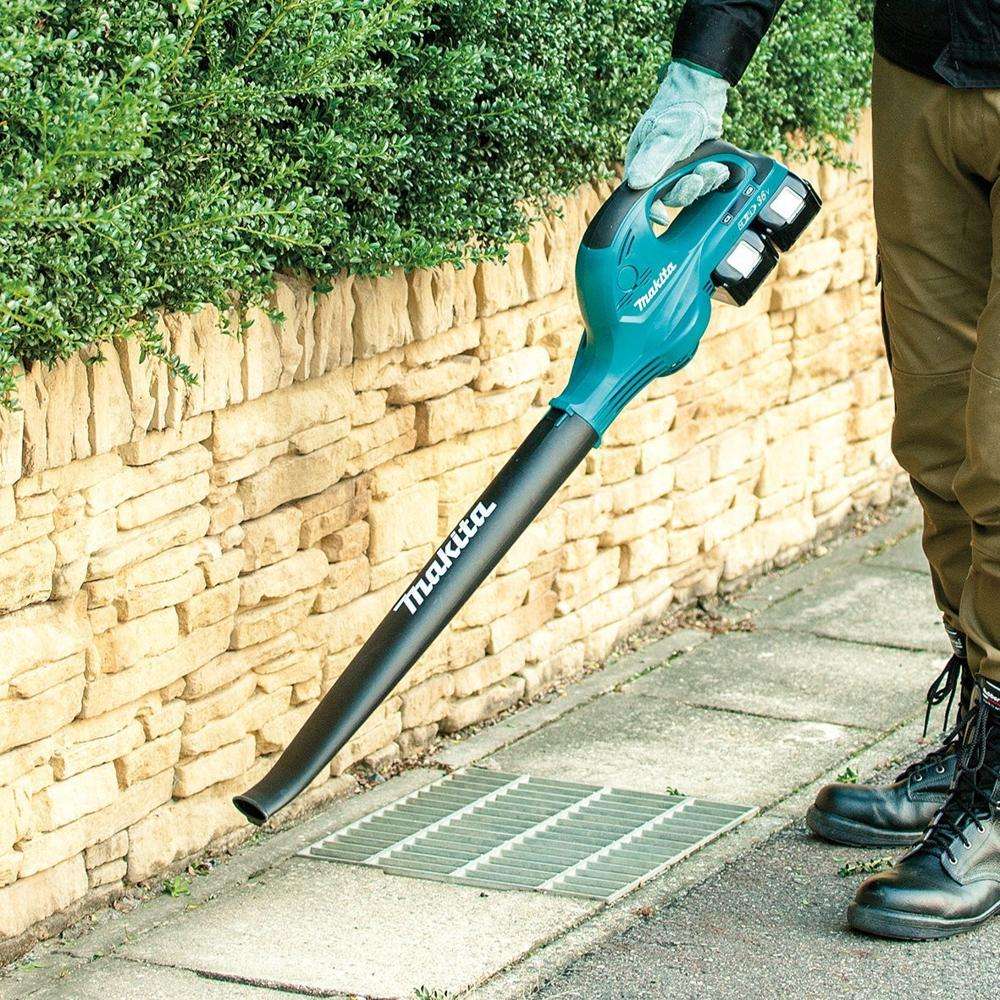 Makita DUB361Z 36V Cordless Blower 2-Speed Control 4.4m³/min Air Volume 1